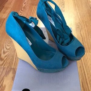 🔥JLO Sophia Teal Wedge🔥